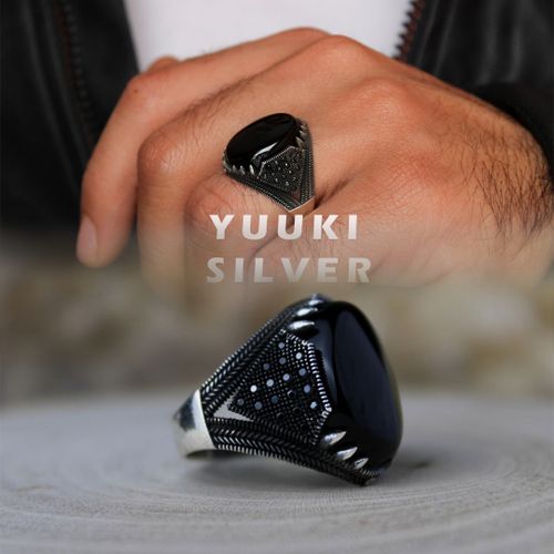 Generic ONYX Men Ring - Silver & Black Silver 925 @ Best Price