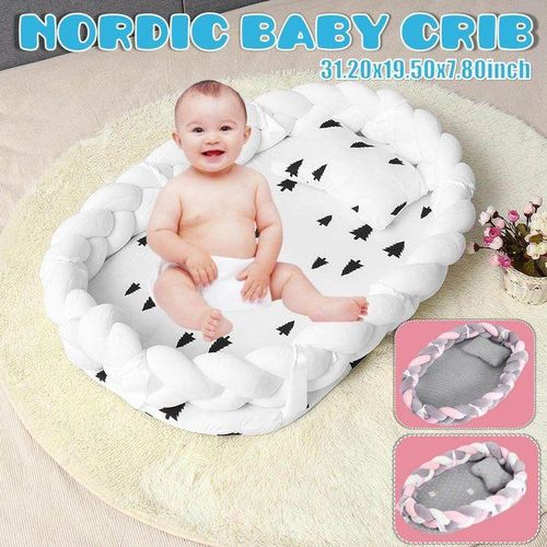 Detachable cradle outlet
