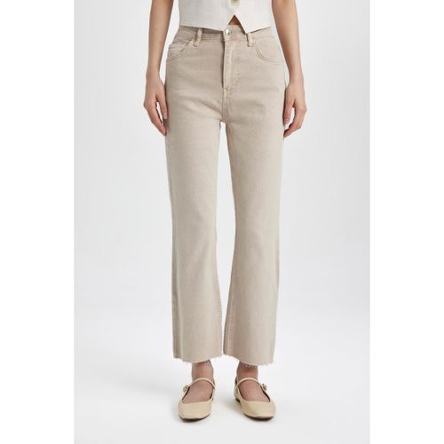 product_image_name-Defacto-Woman Crop Flare Fit Trousers - White (000)-1