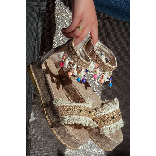 اشتري Life Stylish Sandal Flat Burlap With Decorations K-13 - Beige في مصر