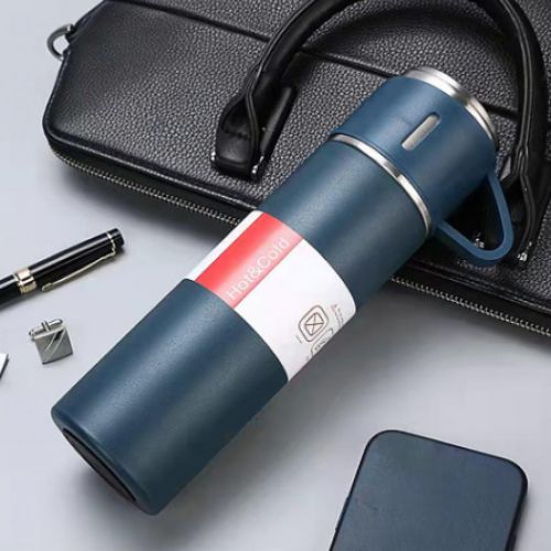 اشتري Vaccum Cup  Stainless Steel Thermal Bottle With Lid 3 Cup For Hot & Cold Drink ,Thermos Vacuum Insulated Flask 500ml,navy Blue في مصر