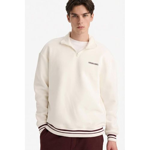 product_image_name-Defacto-سويت شيرت بفتحة رقبة واقفة وكلمات مطبوعة وبمقاس واسع-1