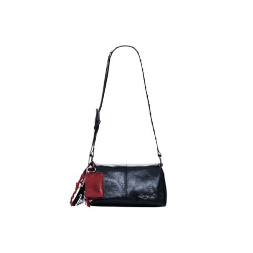 Desigual Bolso pequeño rectangular con acabado brillante