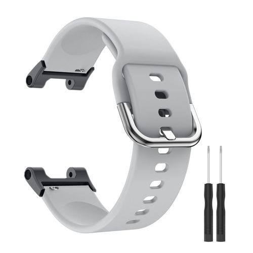 Sports watch belt clearance