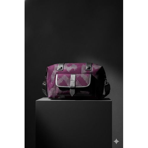 product_image_name-Generic-حقيبة سفر قماشية متعددة الألوان بنقوش عصرية واسعة السعة مزودة بحزام كتف متين وتصميم عملي مناسب للرحلات والتنقل-2