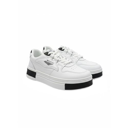 product_image_name-Generic-أحذية رياضية أنيقة عصرية – تصميم مريح ونعل مقاوم للانزلاق-1