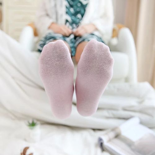 شرابات  متعدد الألوان (12) قطعه - حريمي