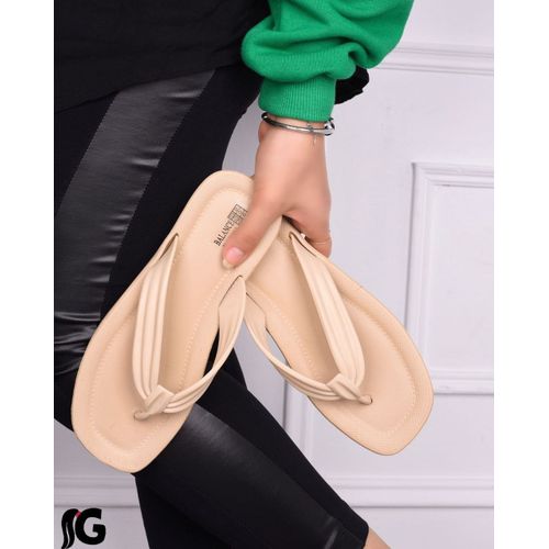 Buy Women Beach Slippers in Egypt