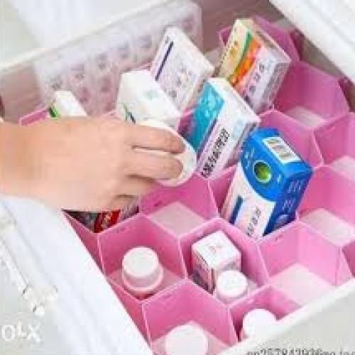 DIY 8PCS Set Plastic Partition Honeycomb Shaped Drawer Organizer