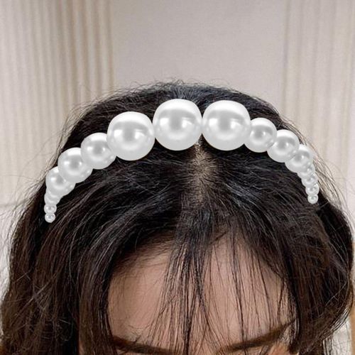 Pearl accessories  Fashion hair accessories, Girly jewelry, Large