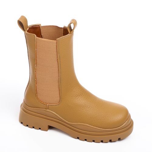 Buy Dejavu Round Toecap Camel Leather Boots in Egypt