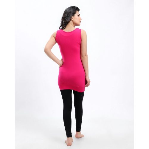 Generic طقم بيجامه مكون من بلوزة قصيرة مطبوع على الصدر وبنطلون - فوشيا
