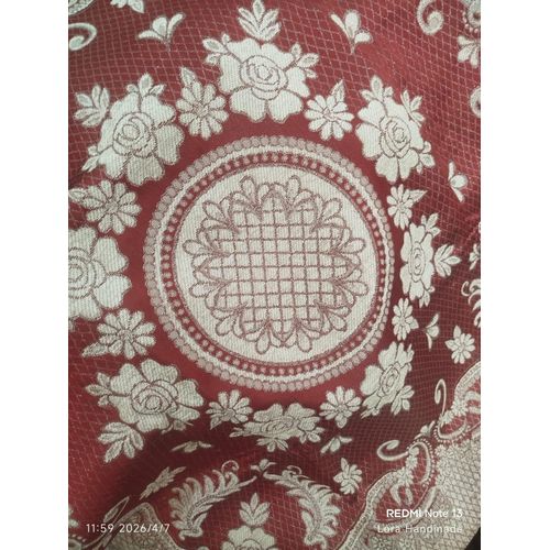 product_image_name-Generic-مفرش طاولة مربع خامه عاليه الجوده  - ١ متر × ١ متر - ( احمر )-1