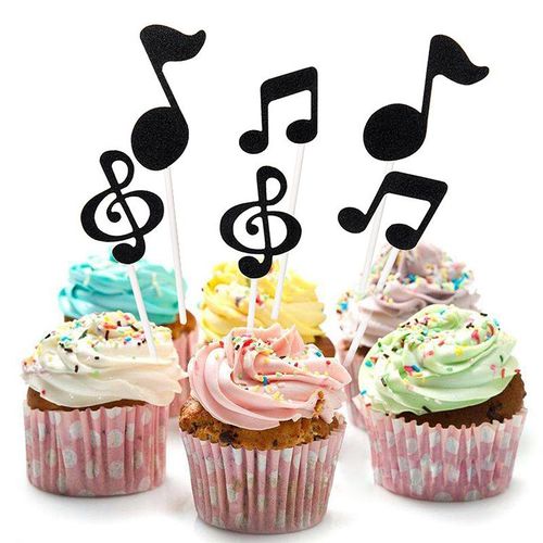 Birthday Cake With Notes Stock Photo - Download Image Now - Cake, Violin,  2015 - iStock