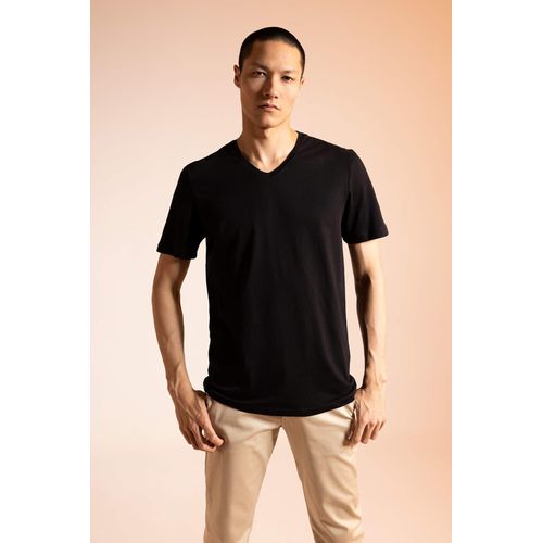Buy Defacto Slim Fit V-Neck Basic Short Sleeve T-Shirt in Egypt
