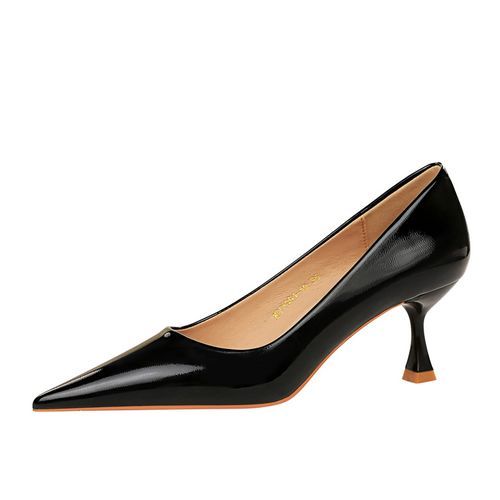 Black patent low heels new arrivals