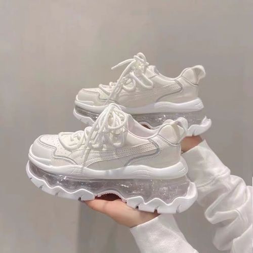 Star Chunky Sole White Sneakers For Women at Rs 350/pair | Sneakers in New  Delhi | ID: 26113051833