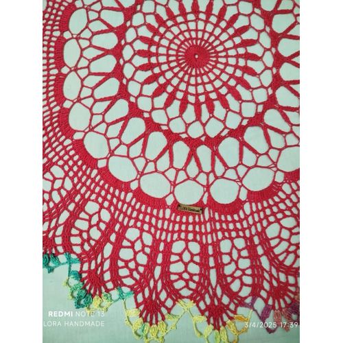 product_image_name-Lora Handmade-مفرش طاولة دائري كروشيه يدوي باللون الأحمر مع حواف ملونة - مقاس 90 × 90 سم - لورا هاند ميد-5