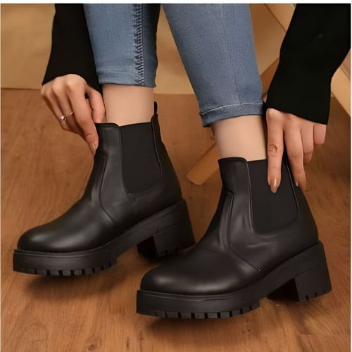 Buy vbranda Ankle   Boot Leather-Black in Egypt