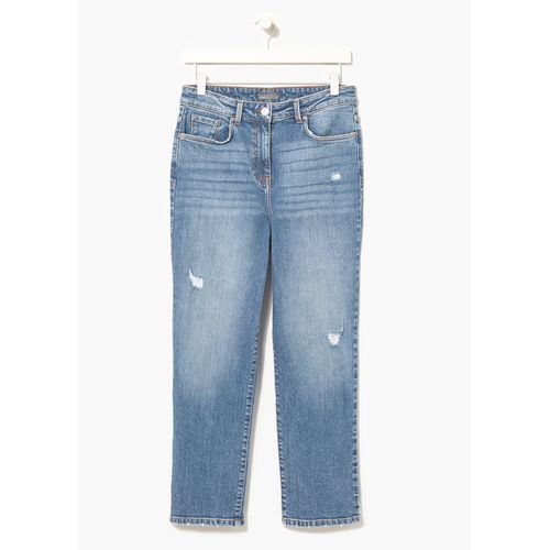 Matalan Ava Ripped Mom Jeans @ Best 