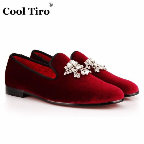 Women's Red Velvet Indoor Outdoor Shoes - Chic & Comfortable Slippers–  LOUNGERS