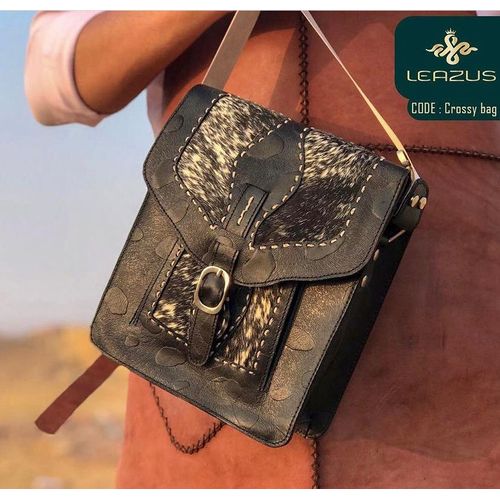 Souvenir Egypt Sling Bag/Crossbody Bag, Women's Fashion, Bags & Wallets,  Cross-body Bags on Carousell