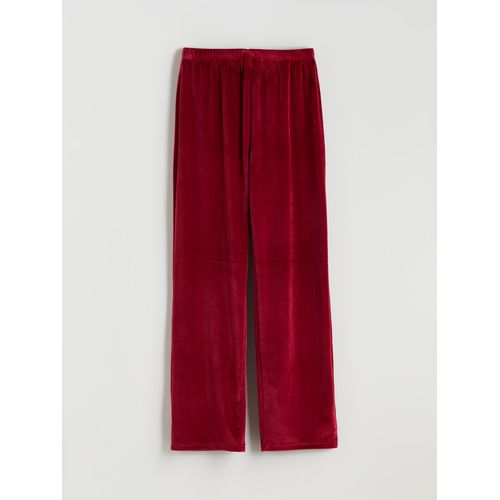 product_image_name-LC Waikiki-طقم بيجامة مخمل مطرز للنساء بياقة دائرية-6