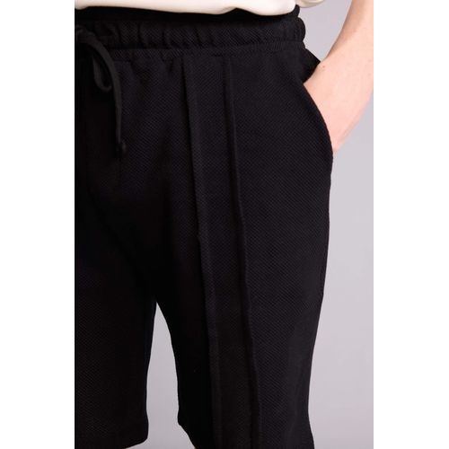 Defacto Regular Fit Shorts - image 5