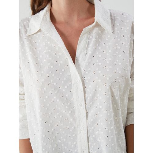 product_image_name-LC Waikiki-قميص نسائي بحياكة مفرغة حجم كبير وتطريز-4