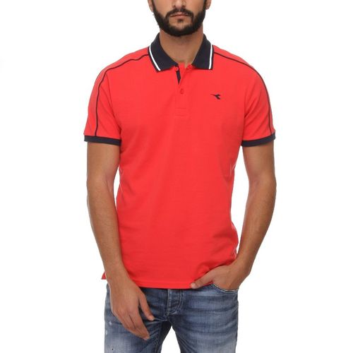 اشتري Diadora Half Sleeves Polo shirt - Red في مصر