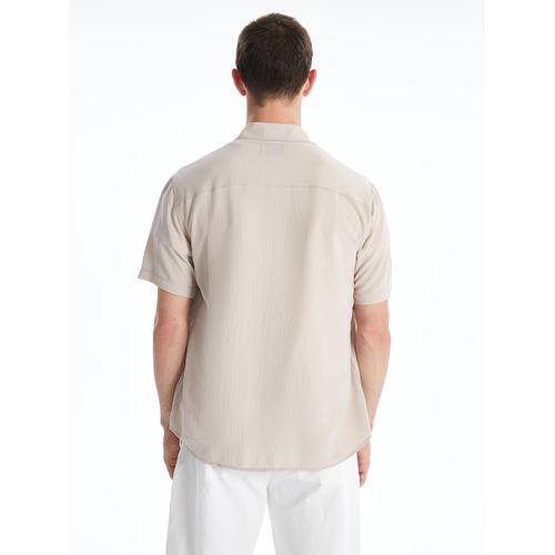 product_image_name-LC Waikiki-قميص رجالي بأكمام قصيرة وقصة عادية-3