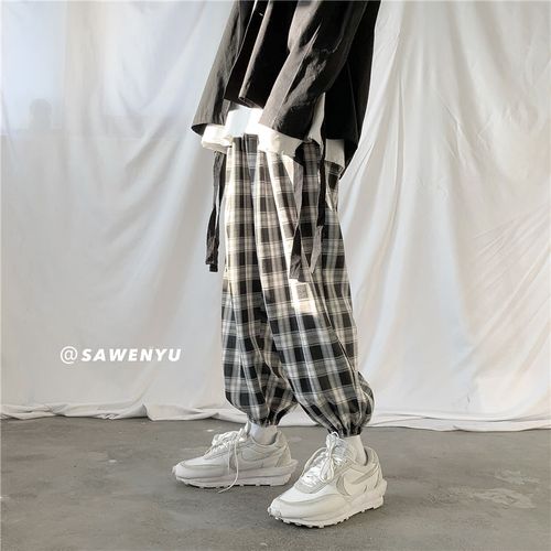 Men's Fashion Plaid Pants black and White 