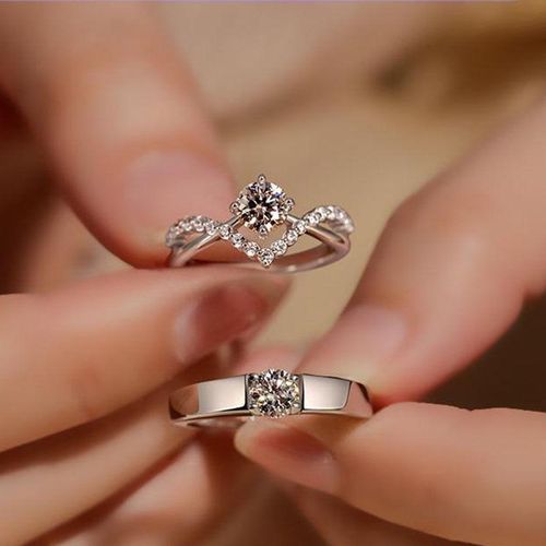 Couple pic ring sales