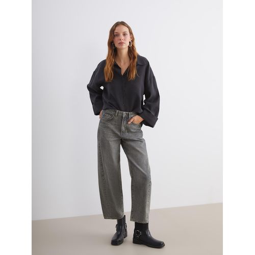 product_image_name-LC Waikiki-بنطال جينز نسائي بقصة Balloon Fit-1