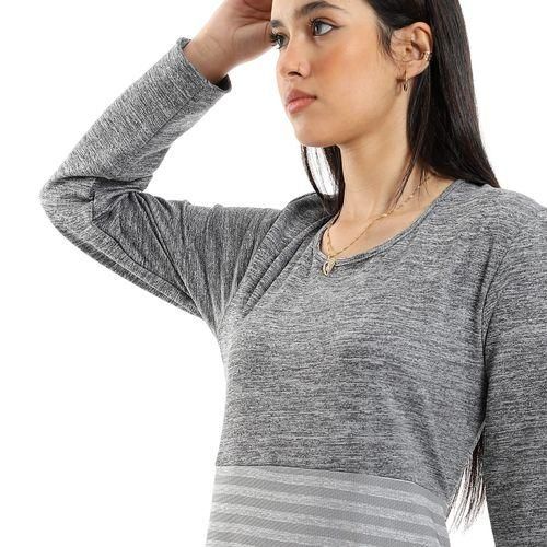 product_image_name-Kady-فستان كادي بأكمام طويلة بتدرجات رمادية مع نمط مخطط-4