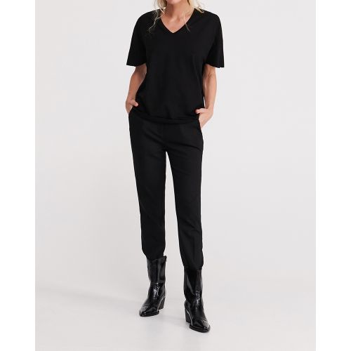Reserved Drop Shoulder V-Neck T-Shirt - Black