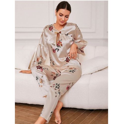 Flounce Sleeve Satin Pajama Set