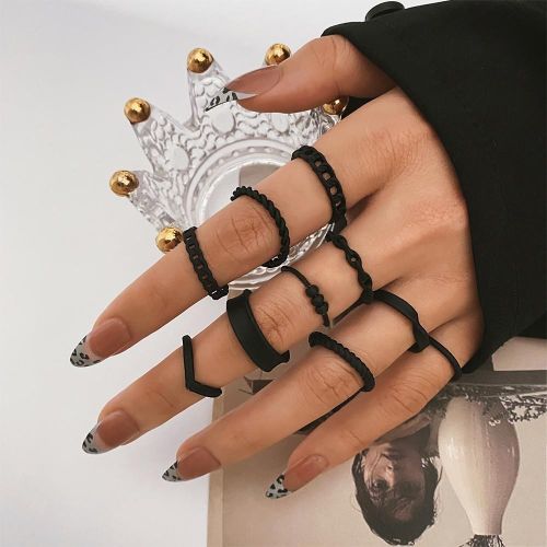 Black sale ring set