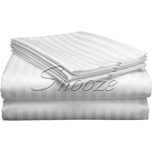 اشتري Snooze Hotel Flat Double Bed Sheet, Striped, White, 220*240 Cm في مصر