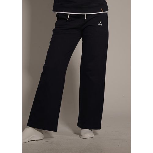 product_image_name-ATTRACT-بنطلون حريمي قطن مستقيم 100% ميلتون بتطريز – اسود-1