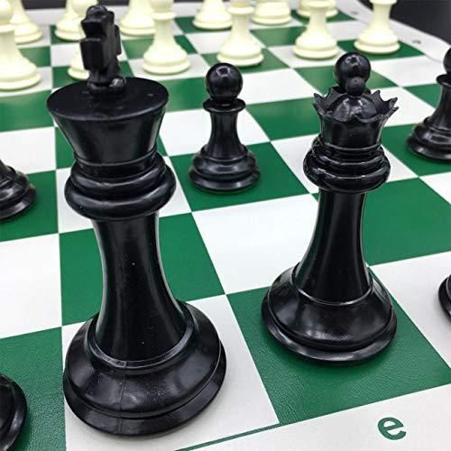 Generic Plastic chess set + unique stand, suitable for all ages - image 3