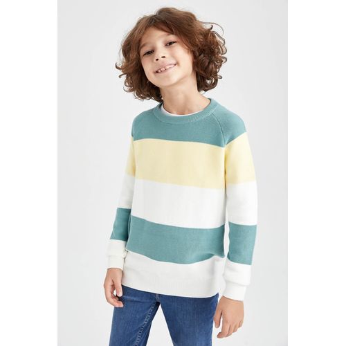 Buy Defacto Boy Tricot Regular Fit Crew Neck Long Sleeve Pullover in Egypt