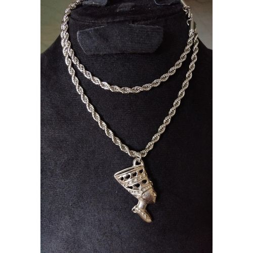 product_image_name-Generic-قلادة رأس الملكة نفرتيتي بسلسلة مجدولة من الفولاذ المقاوم للصدأ بطول 60 سم-1