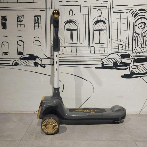 product_image_name-Generic-سكوتر للأطفال بثلاث عجلات قابل للطي مع عجلات LED ومقود قابل للتعديل - خفيف الوزن وسهل لتدريب التوازن-3