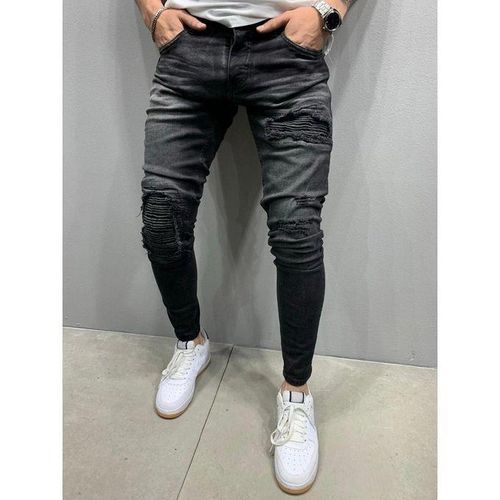 Men's Torn Jeans