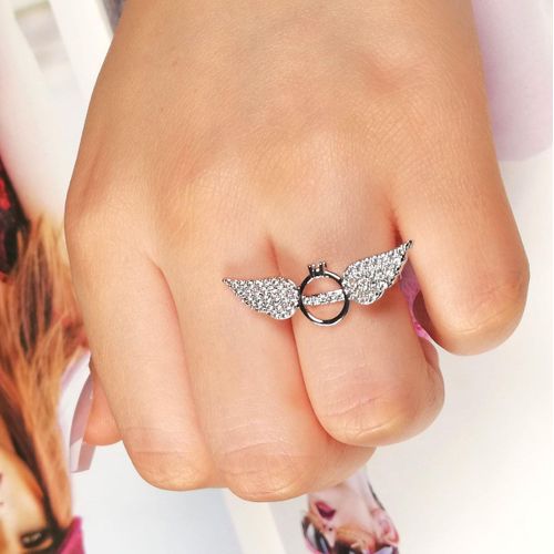 Buy Dar Band Ring 18K White Gold Plated in Egypt