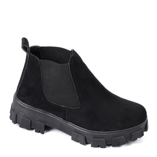 اشتري Ice Club Slip On Suede Ankle Boots With Chunky Sole - Black في مصر