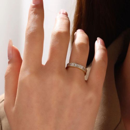 product_image_name-Generic-مجوهرات فيروز "خاتم باجيت البلاتيني الفاخر مطلي بالذهب عيار 18 قيراط، أنيق، أنثوي، بحجر متلألئ لخاتم الخطوبة والزفاف-3