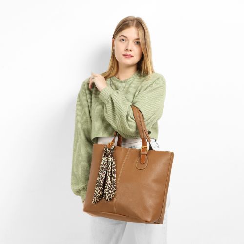 Callista شنطة يد حريمي جلد – كافيه