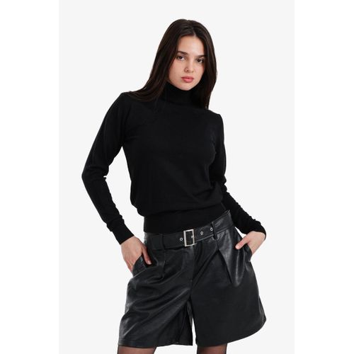 Carina High-Neck Pullover